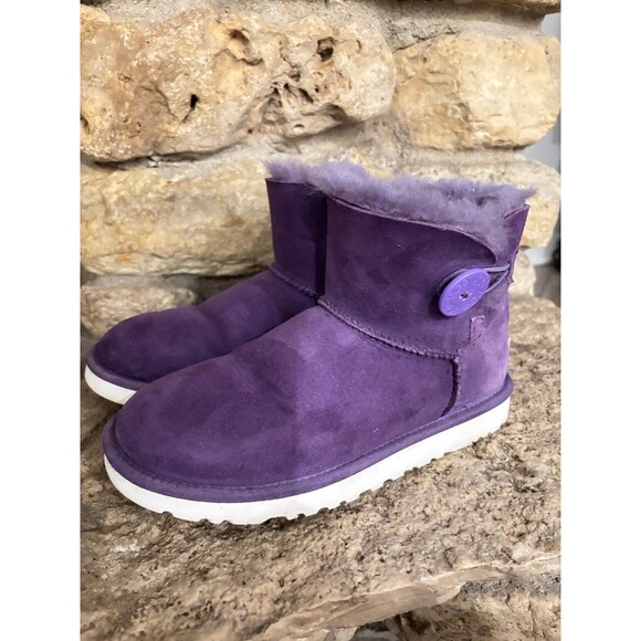 UGG Mini Bailey 3352 Purple Suede Sheepskin Shearling 1 Button Short Boots W's 6 - Picture 3 of 9